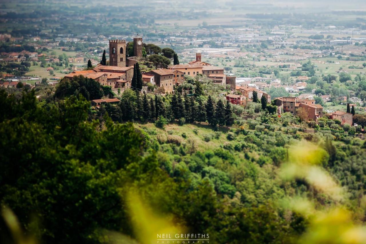 Residenza Buggiano Antica B&B - Charme Apartment In Tuscany 博尔格阿布贾诺 外观 照片